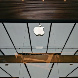 Apple kažnjen sa 8 miliona evra zbog prikupljanja podataka korisnika bez njihove saglasnosti